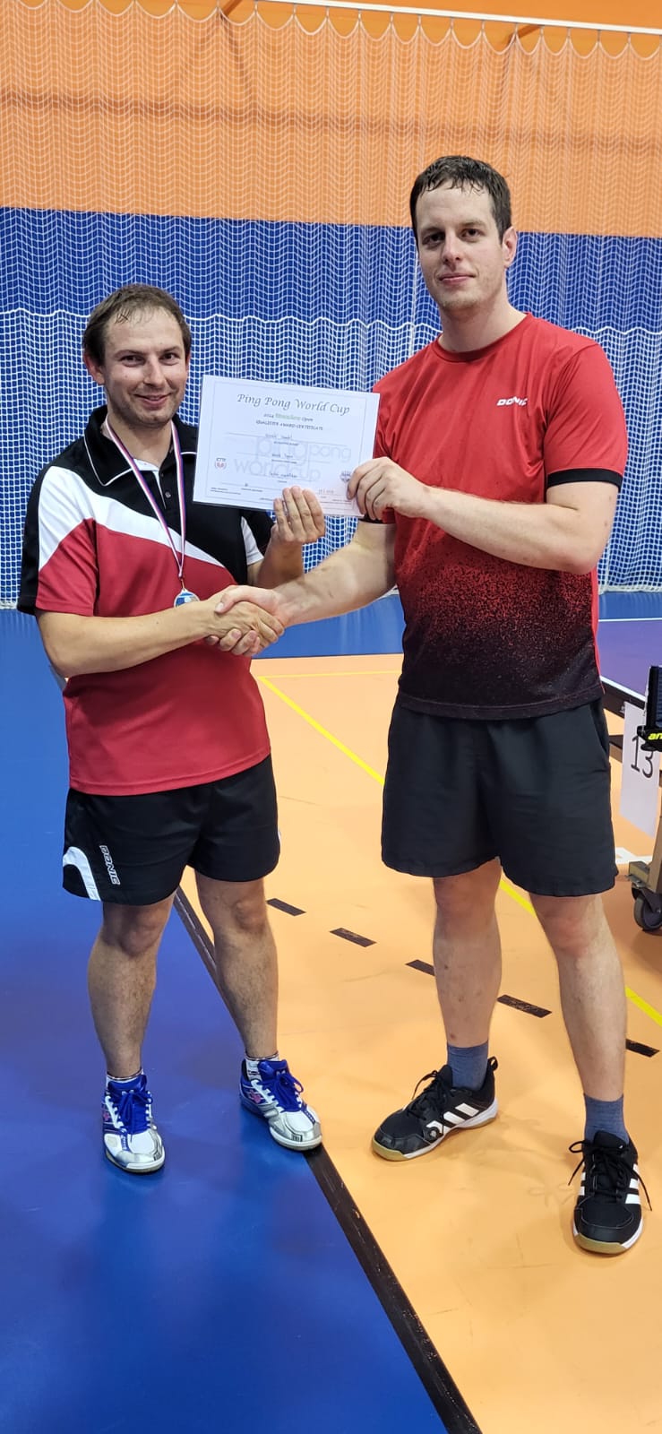Zavadil Antonín - předání certifikátu do Mexika